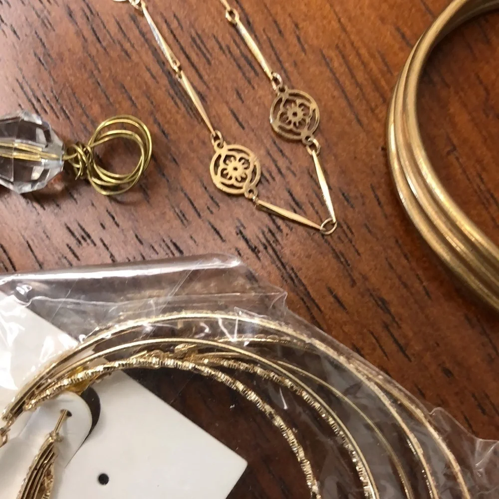 Lot of 3 Necklaces